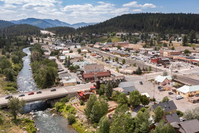 Afternoon sun shines on the historic gold rush era architecture of downtown Truckee, California, USA – Truckee, cheap car insurance in California