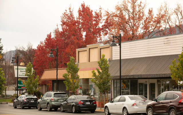 Overcast fall light illuminates the historic downtown core in Ukiah, California, USA – Ukiah, cheap car insurance in California